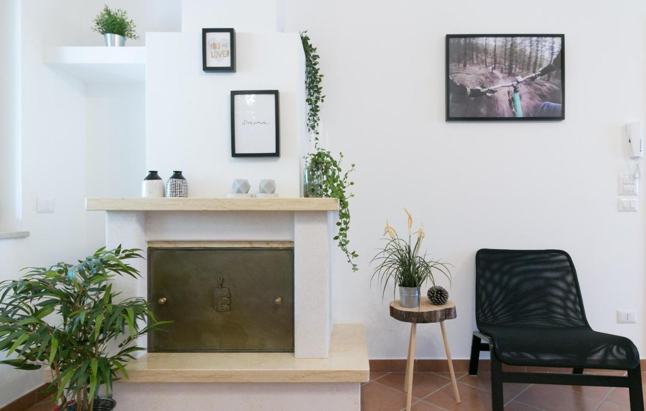 Casa Elisabetta Shortlets Apartment Caposele ภายนอก รูปภาพ