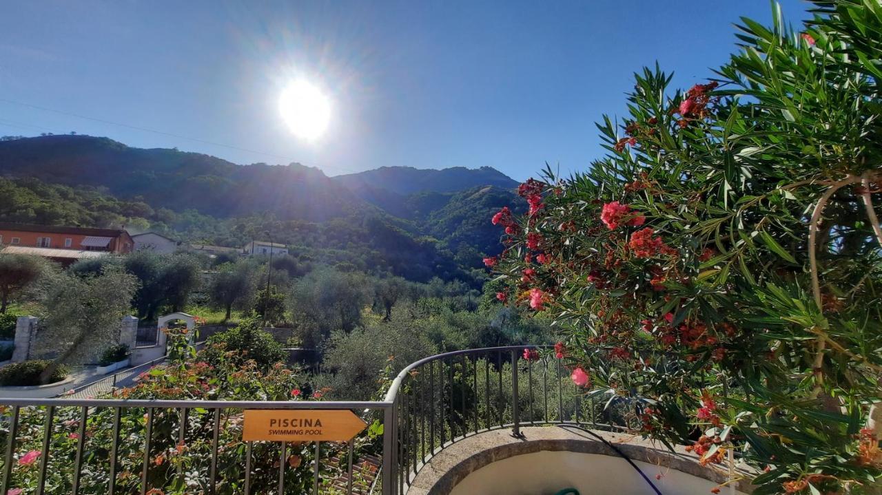 Casa Elisabetta Shortlets Apartment Caposele ภายนอก รูปภาพ